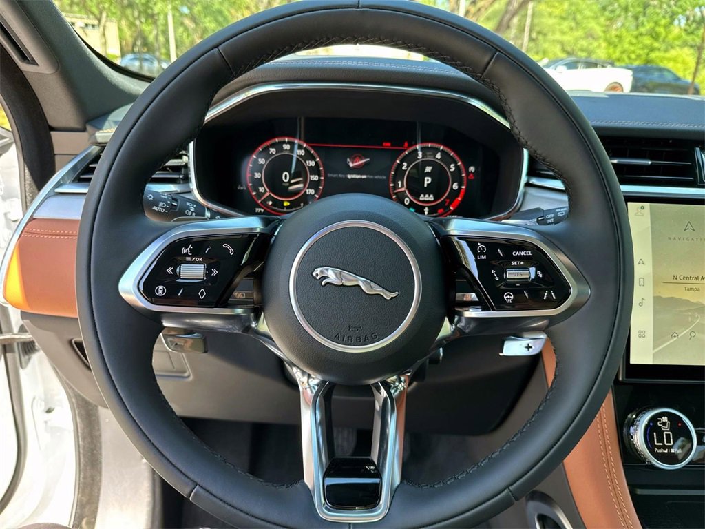 Used 2026 Jaguar F-PACE R-Dynamic S image 26