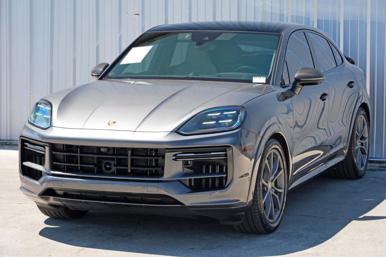Used 2024 Porsche Cayenne Turbo AWD/4WD image 52