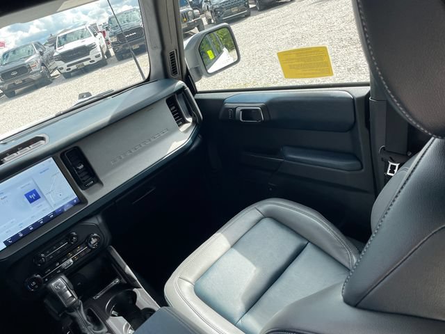 Used 2024 Ford Bronco Outer Banks AWD/4WD image 21