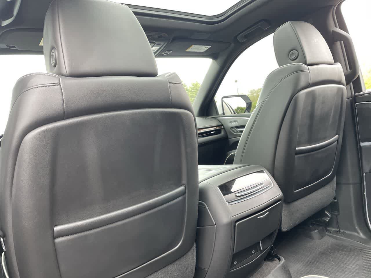Used 2023 Cadillac Escalade Premium Luxury w/ LPO, Floor Liner Package AWD/4WD image 21