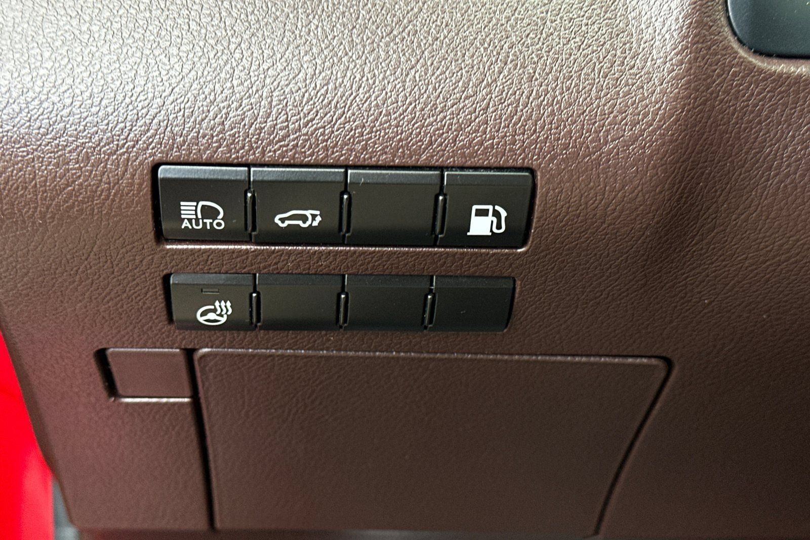 Used 2020 Lexus RX 450hL AWD w/ Premium Package image 37