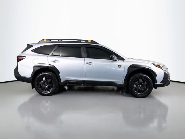 Certified 2025 Subaru Outback Wilderness AWD/4WD image 10