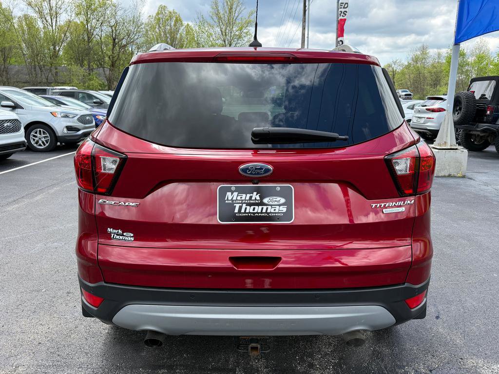 Used 2019 Ford Escape Titanium FWD image 4