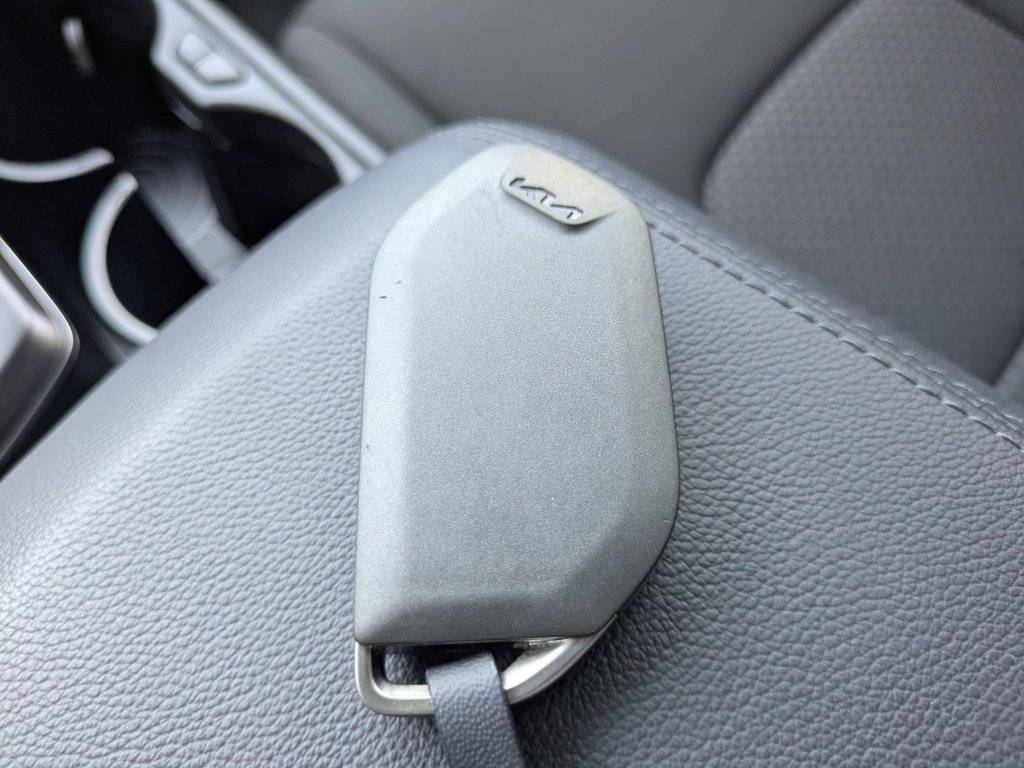 Used 2026 Kia Sportage S AWD/4WD image 28