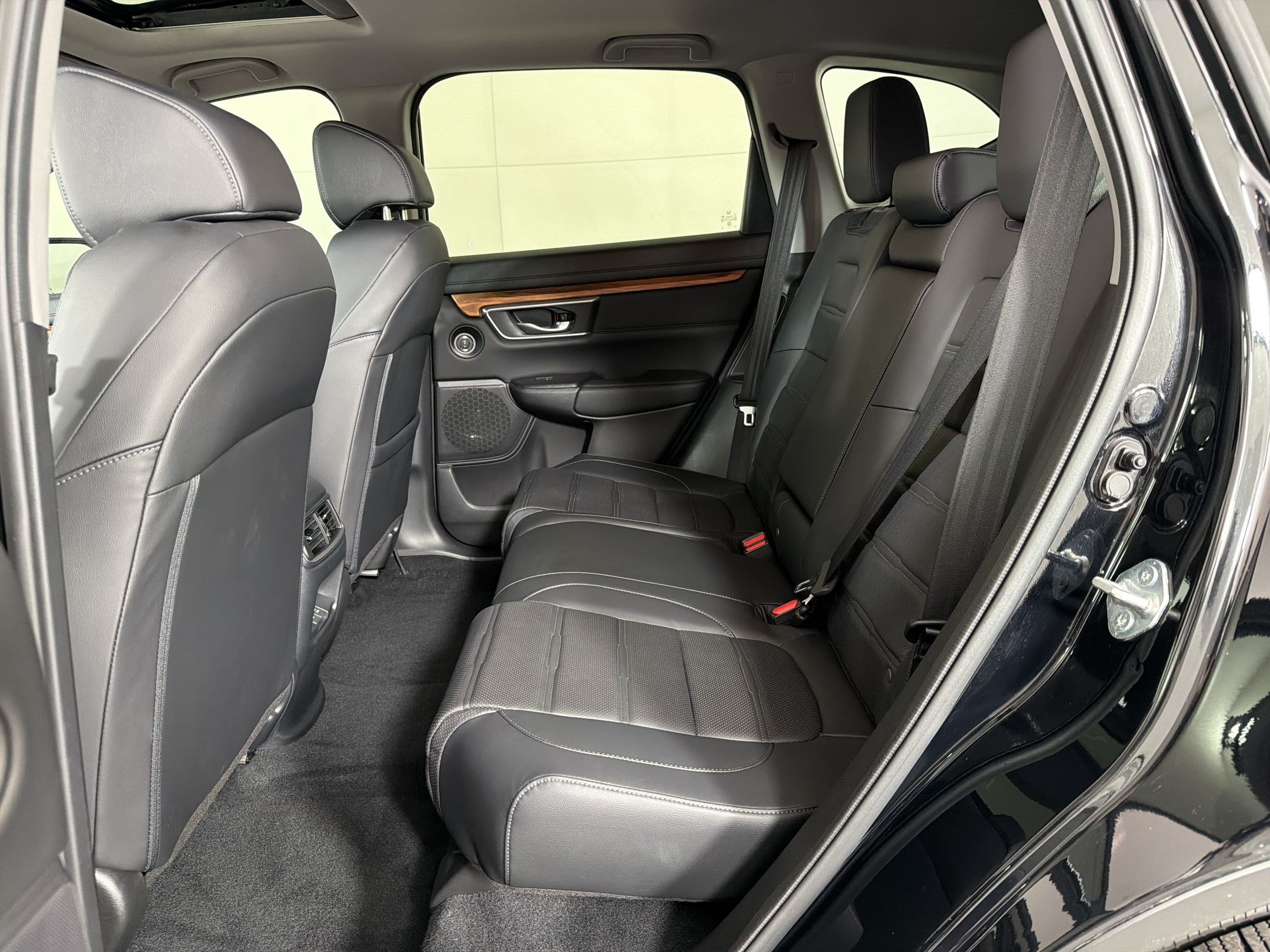 Certified 2021 Honda CR-V Touring image 23