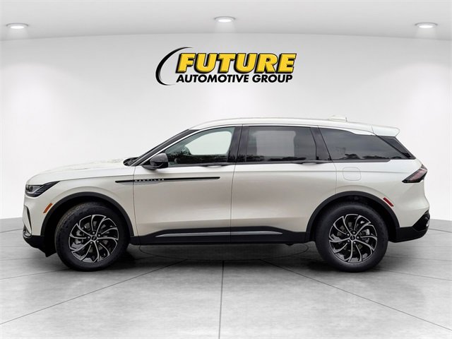 New 2026 Lincoln Nautilus Premier image 7