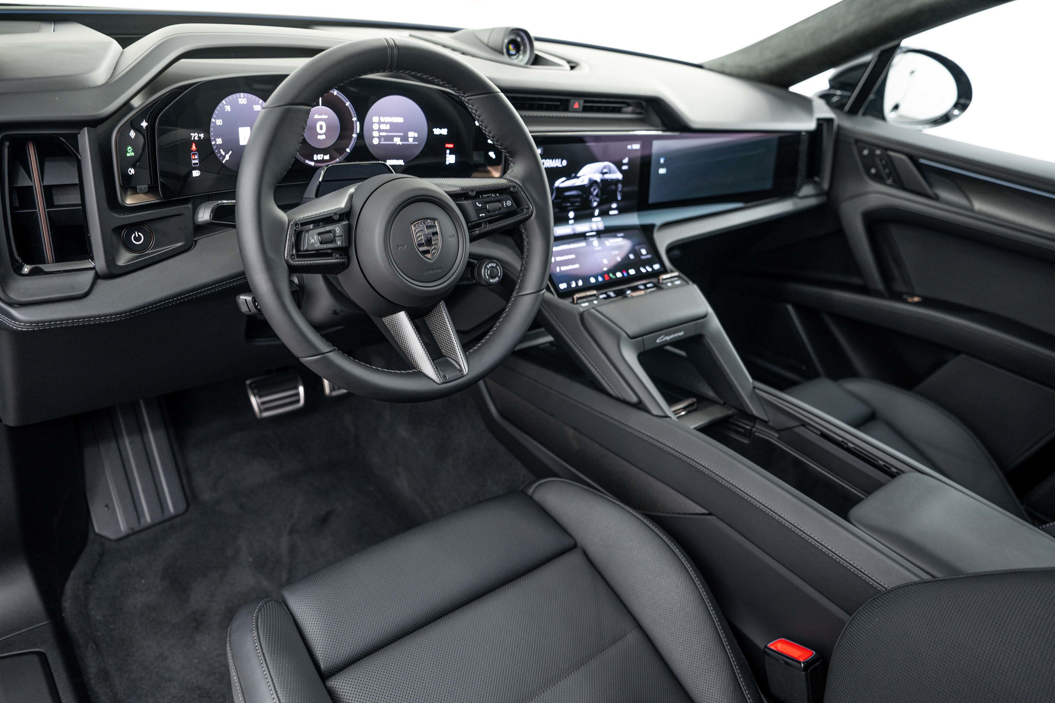 New 2026 Porsche Cayenne Turbo AWD/4WD image 4
