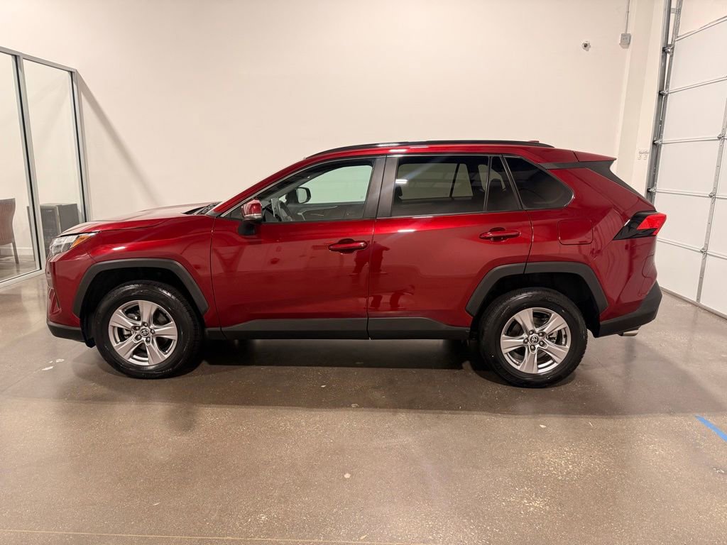 Used 2023 Toyota RAV4 XLE w/ Convenience Package FWD image 8