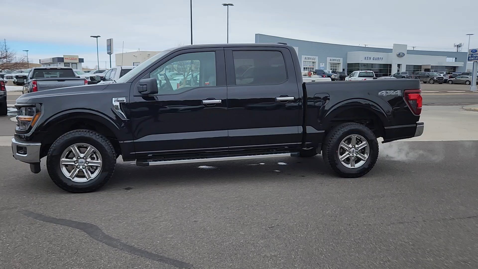 Used 2025 Ford F150 XLT w/ Equipment Group 301A Standard AWD/4WD image 3