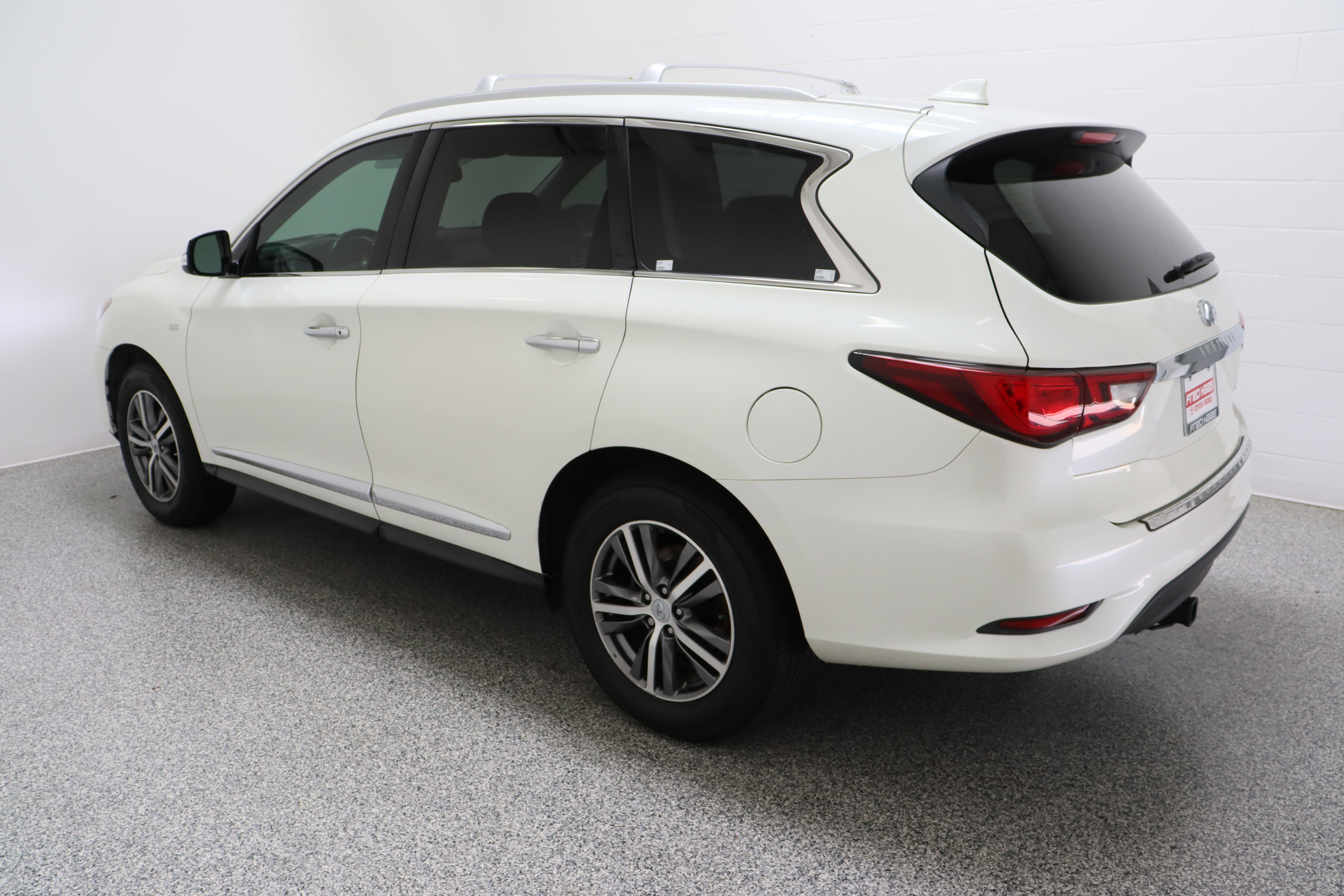 Used 2020 INFINITI QX60 Luxe FWD image 9