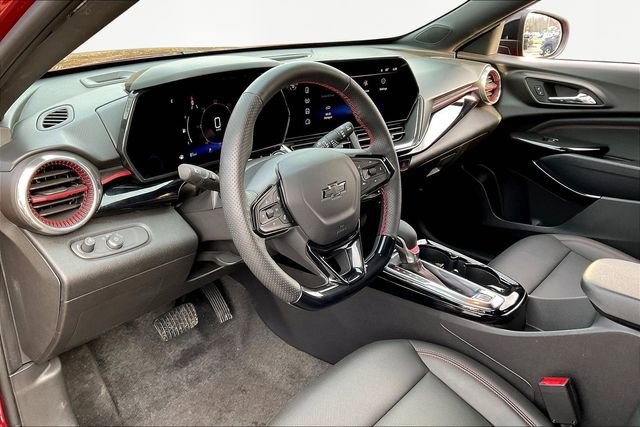 Used 2025 Chevrolet Trax RS w/ Driver Confidence Package image 12