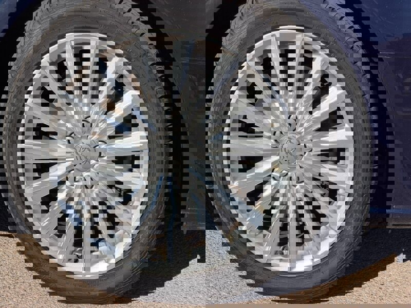 Used 2017 Audi A3 e-tron Premium Plus w/ Technology Package image 34