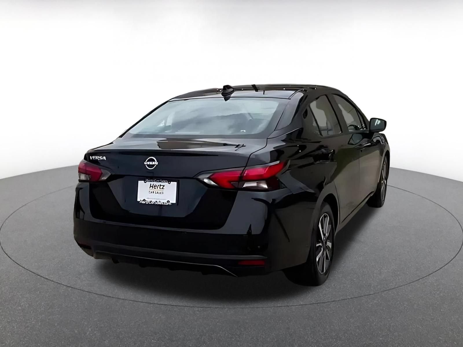 Used 2025 Nissan Versa SV FWD image 12