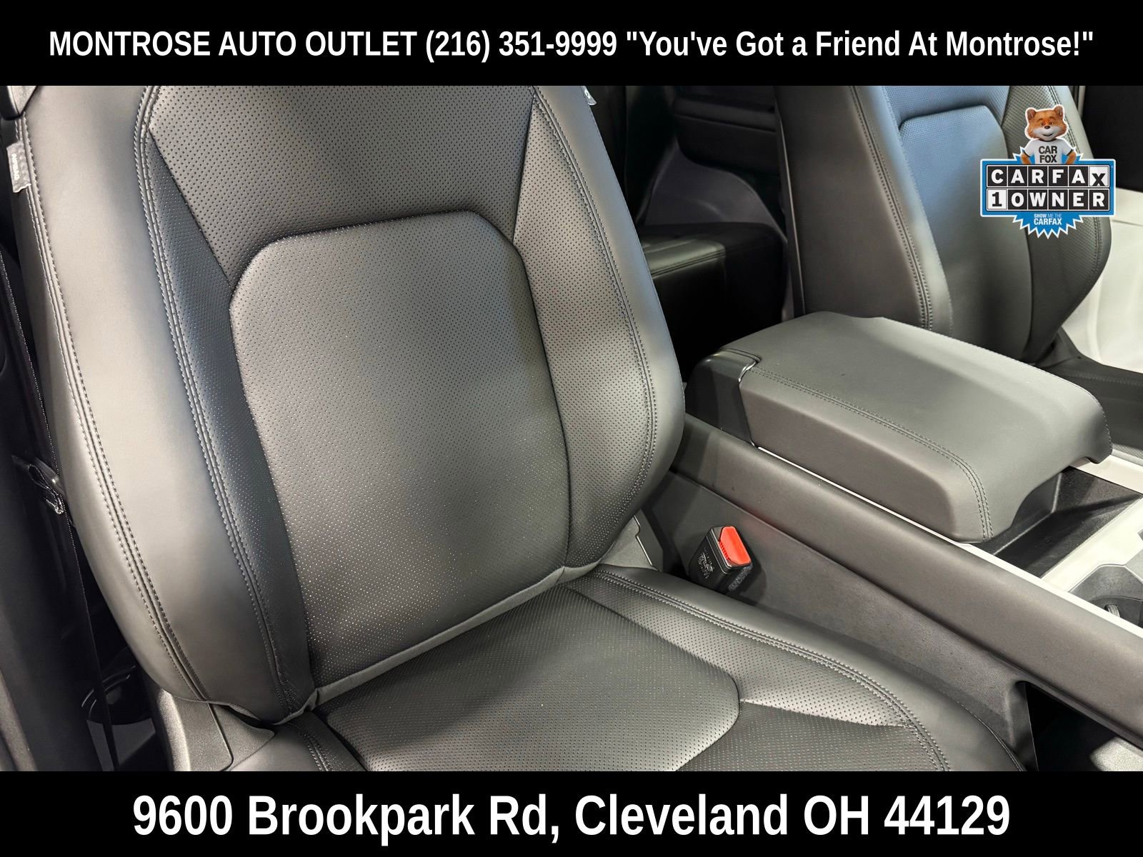 Used 2025 Land Rover Defender 90 X-Dynamic SE image 53