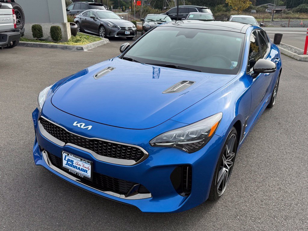 Used 2022 Kia Stinger GT1 AWD/4WD image 9