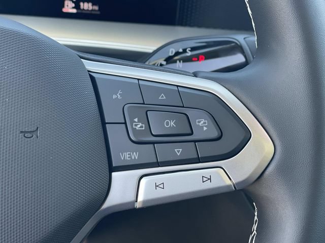 New 2026 Volkswagen Tiguan SE FWD image 9