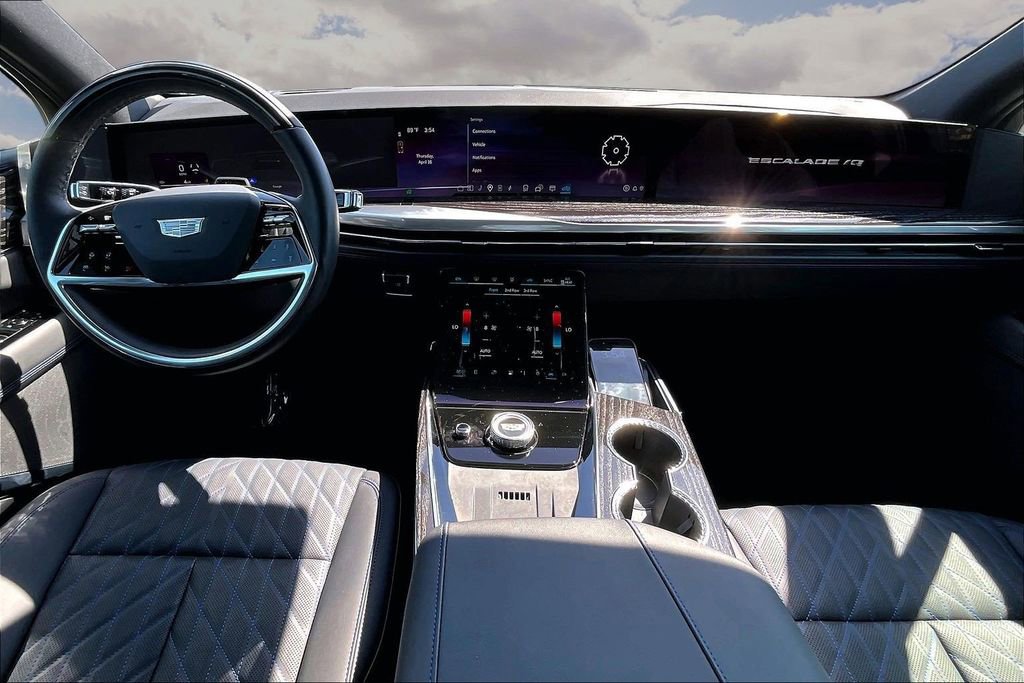 Certified 2026 Cadillac Escalade IQ Luxury 1 image 7