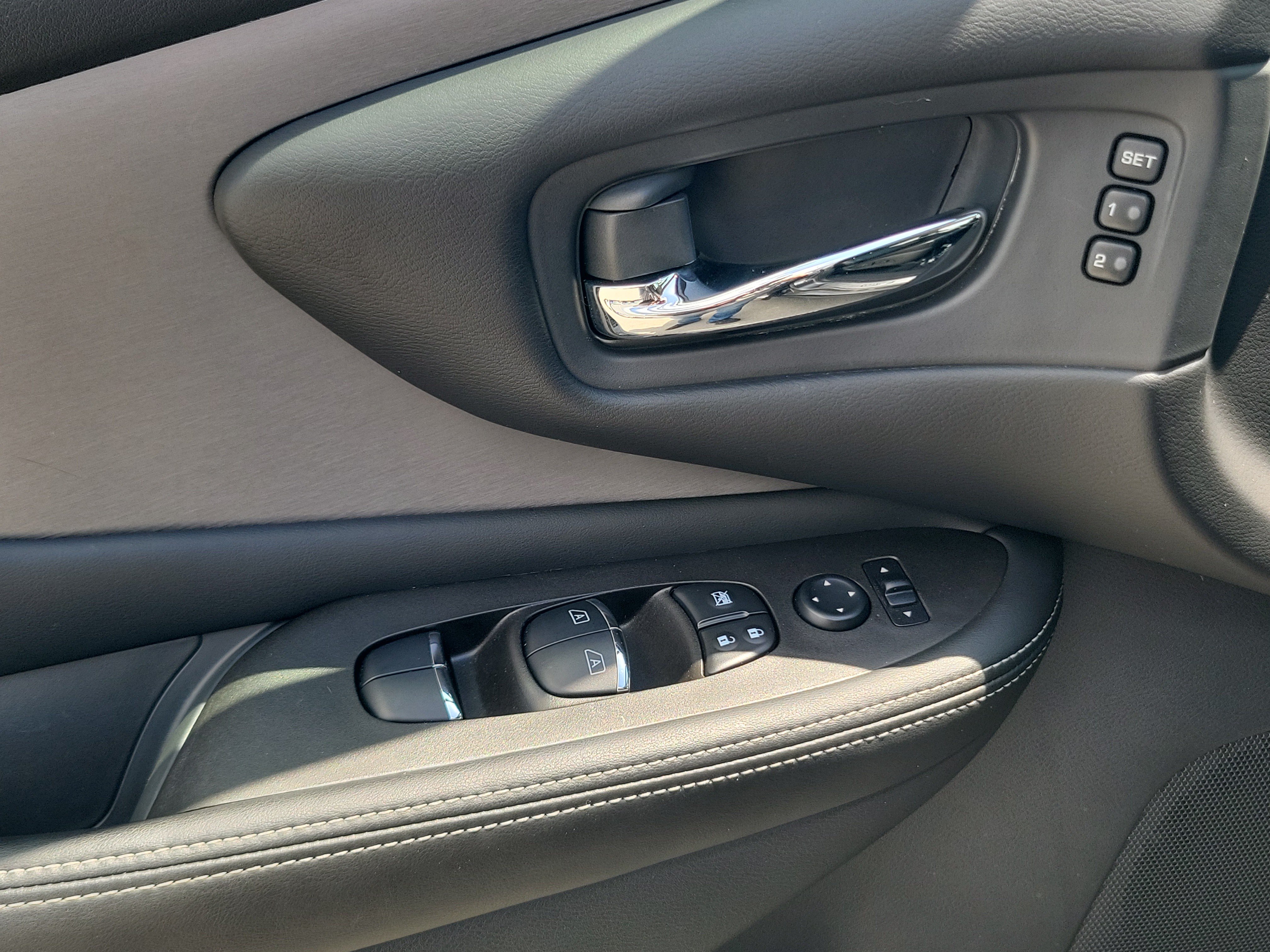 Used 2023 Nissan Murano SL w/ SL Moonroof Package FWD image 28