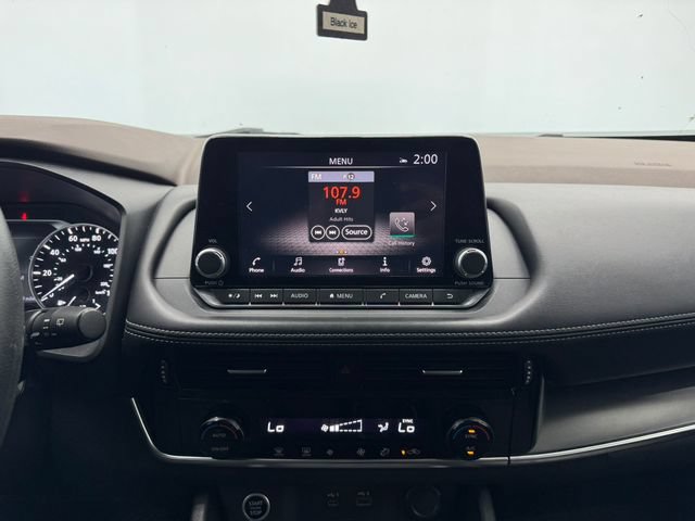 Used 2022 Nissan Rogue SV FWD image 4