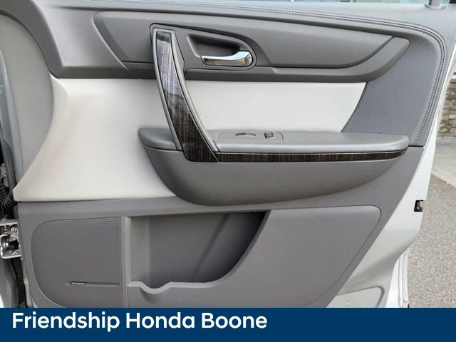 Used 2016 GMC Acadia SLT AWD/4WD image 54