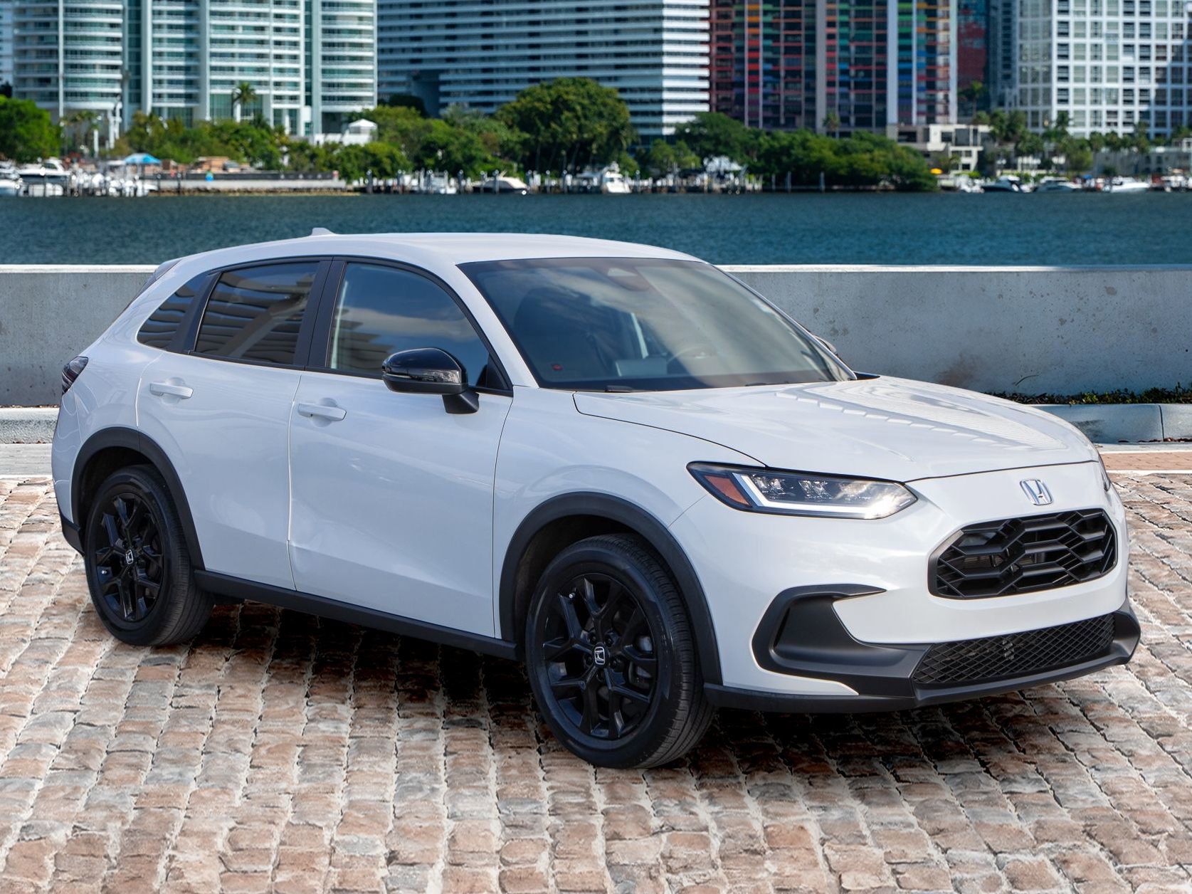 Certified 2023 Honda HR-V Sport image 3