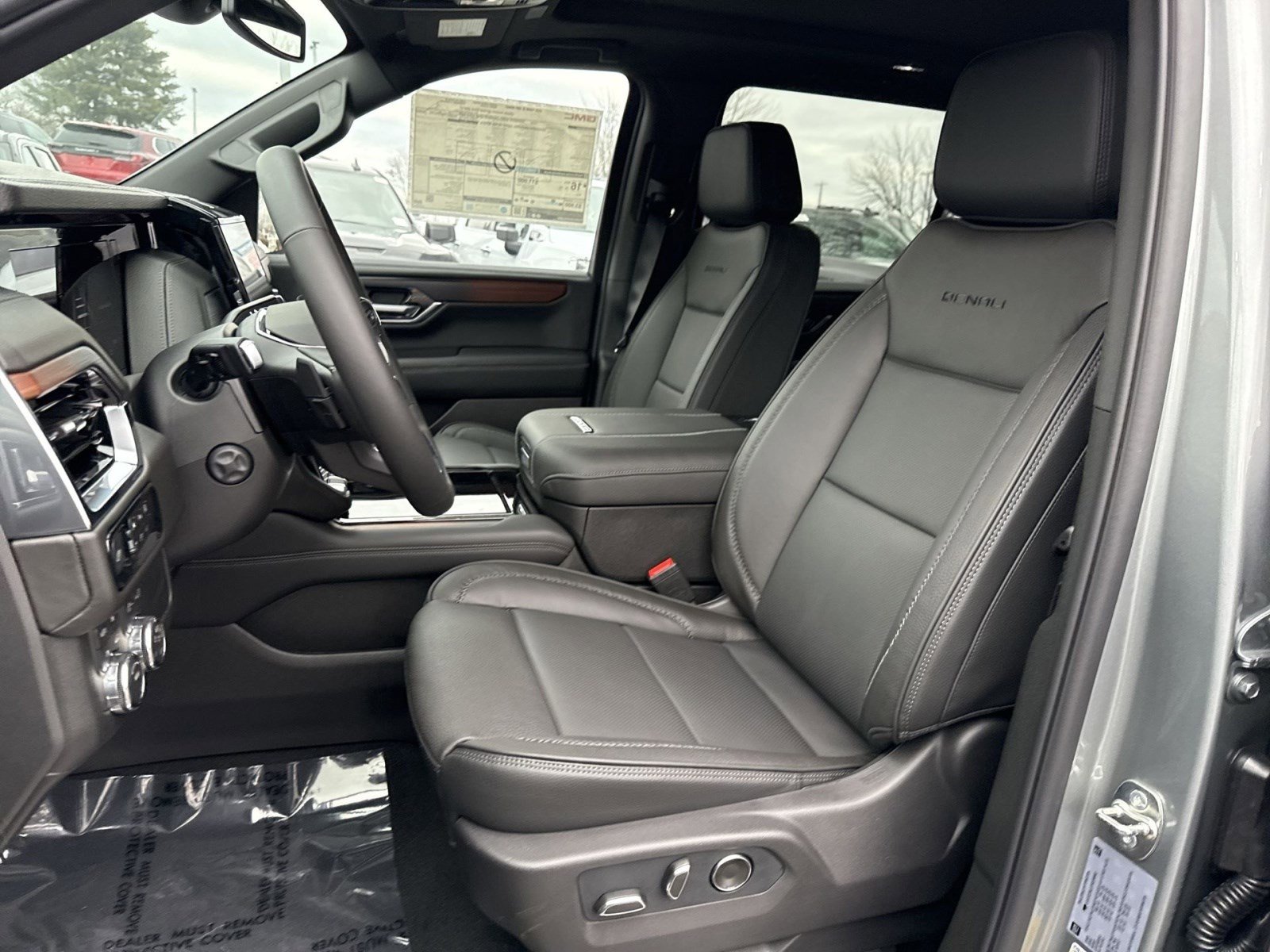 New 2026 GMC Yukon XL Denali w/ Sun & Power Step Package image 11