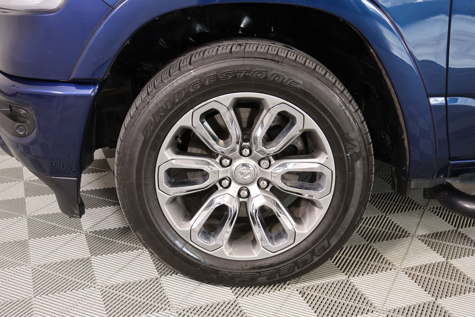 Used 2021 RAM 1500 Laramie w/ Sport Appearance Package image 19