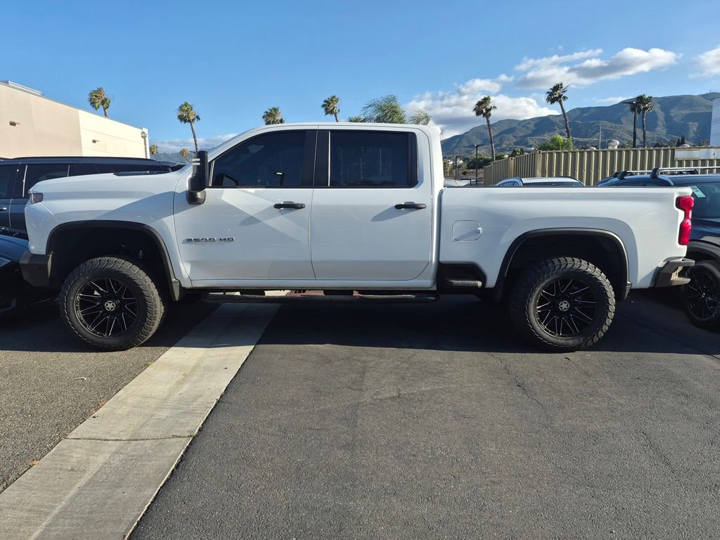 Used 2022 Chevrolet Silverado 2500 Custom w/ Custom Convenience Package AWD/4WD image 5