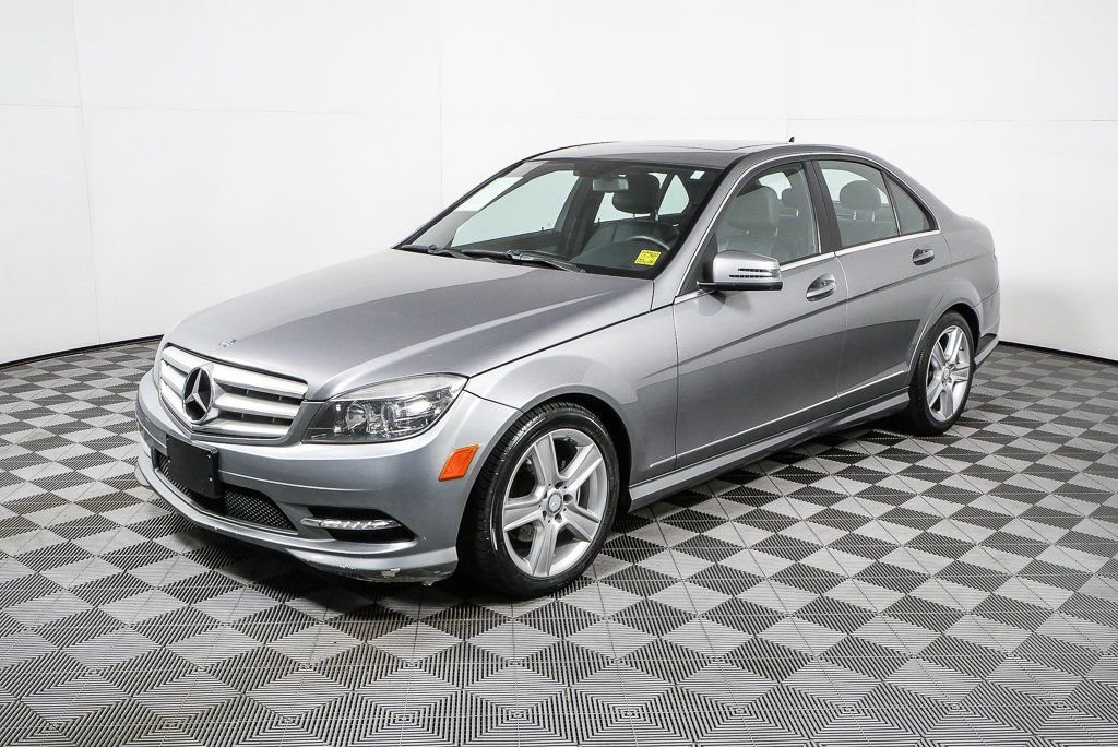 Used 2011 Mercedes-Benz C 300 Sedan image 25