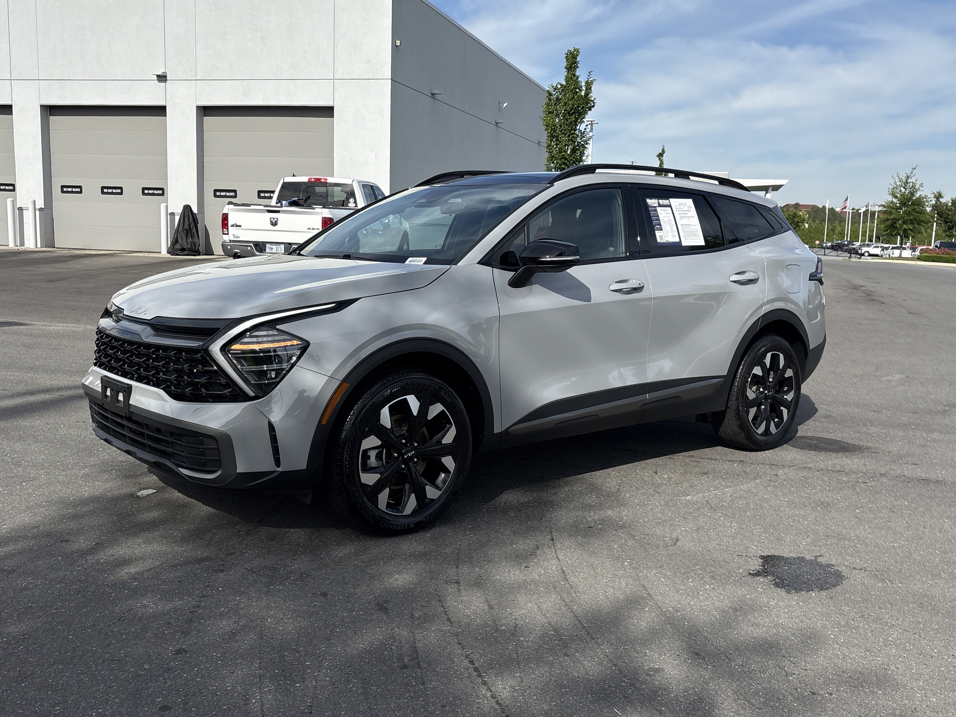 Used 2024 Kia Sportage X-Line w/ X-Line Premium Package AWD/4WD image 5