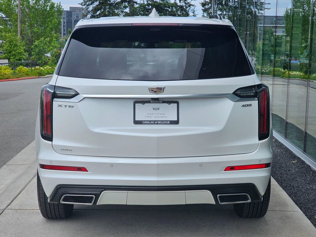 Certified 2022 Cadillac XT6 Sport w/ Technology Package AWD/4WD image 4