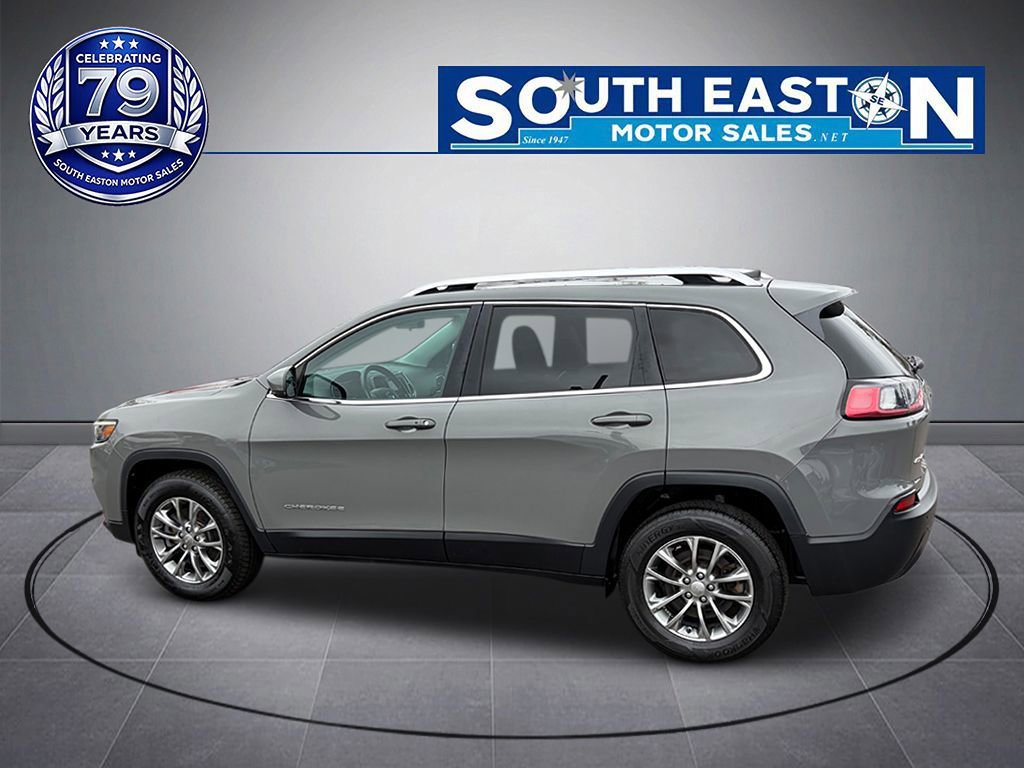 Used 2019 Jeep Cherokee Latitude Plus w/ Cold Weather Group AWD/4WD image 8