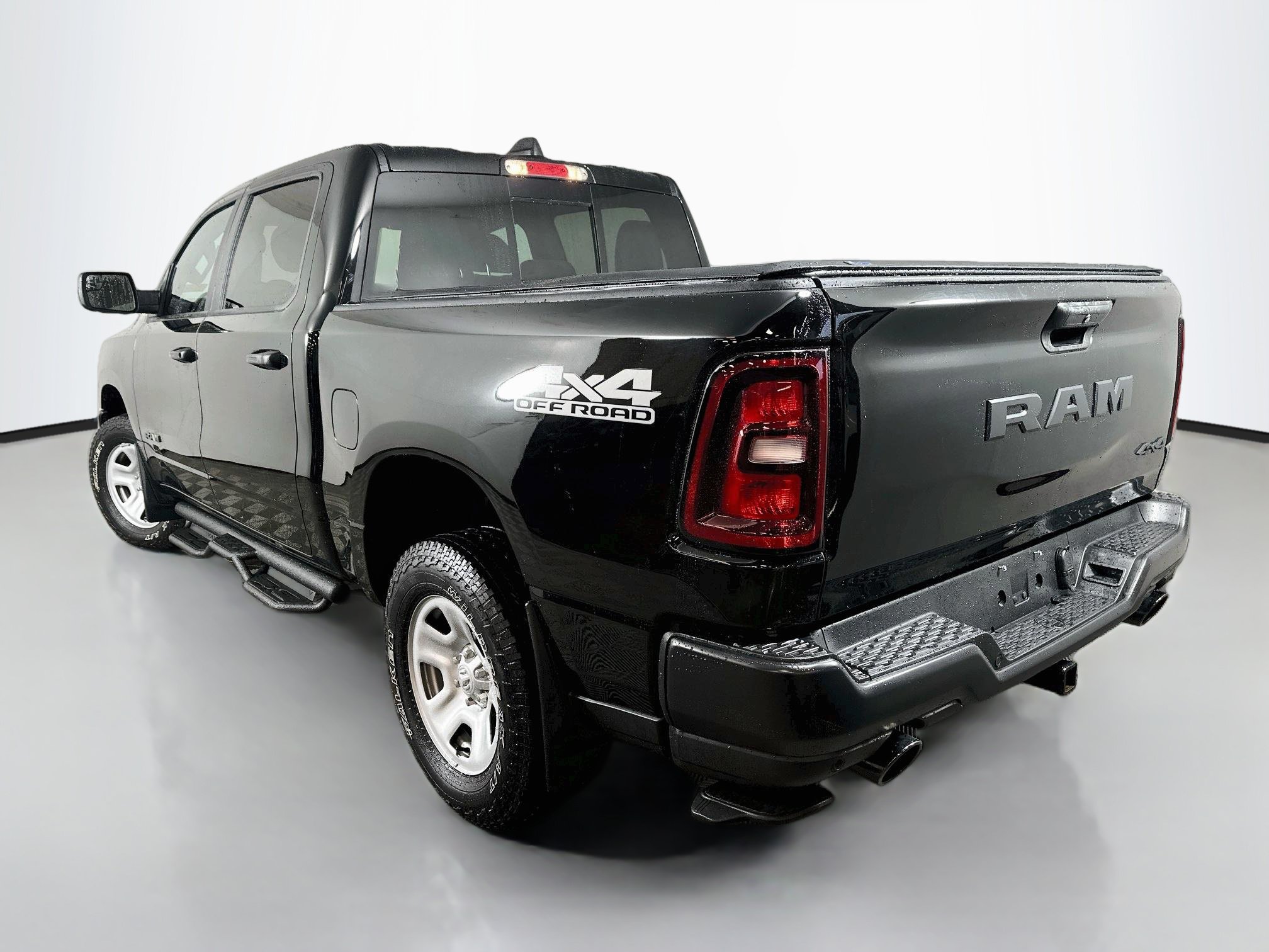 Used 2026 RAM 1500 Tradesman AWD/4WD image 5