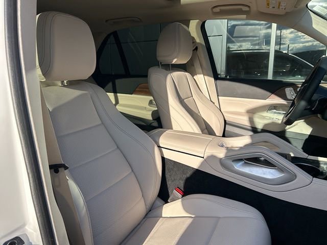 Certified 2025 Mercedes-Benz GLE 350 4MATIC image 21