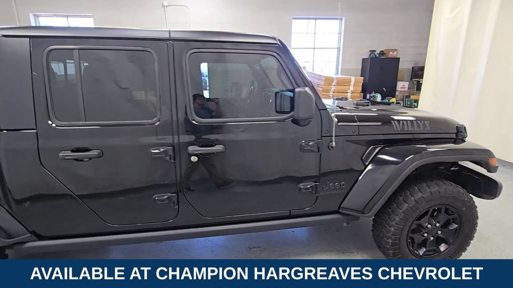 Used 2022 Jeep Gladiator Sport AWD/4WD image 11