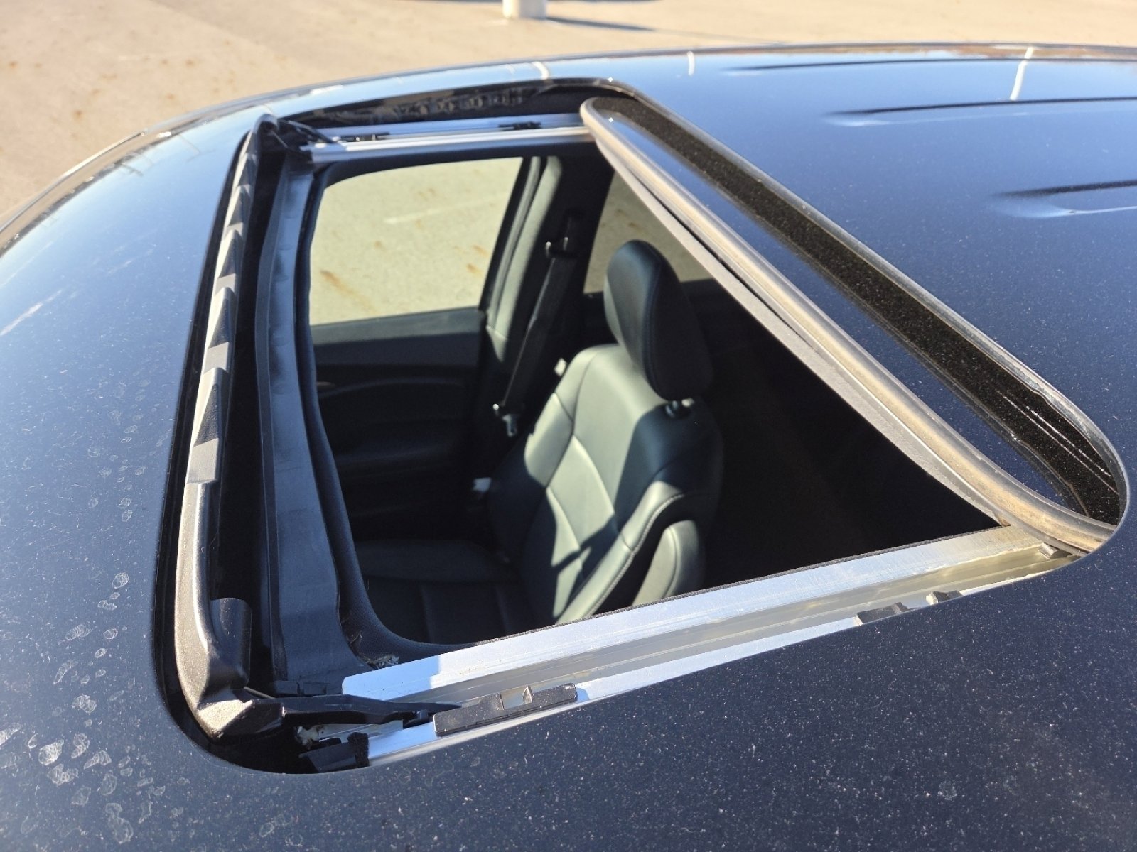 Used 2023 Honda Passport EX-L image 4