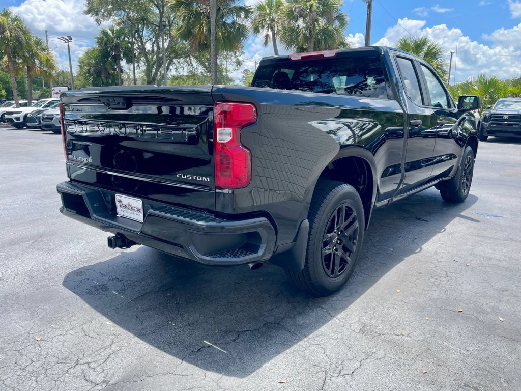 Used 2026 Chevrolet Silverado 1500 Custom RWD image 6