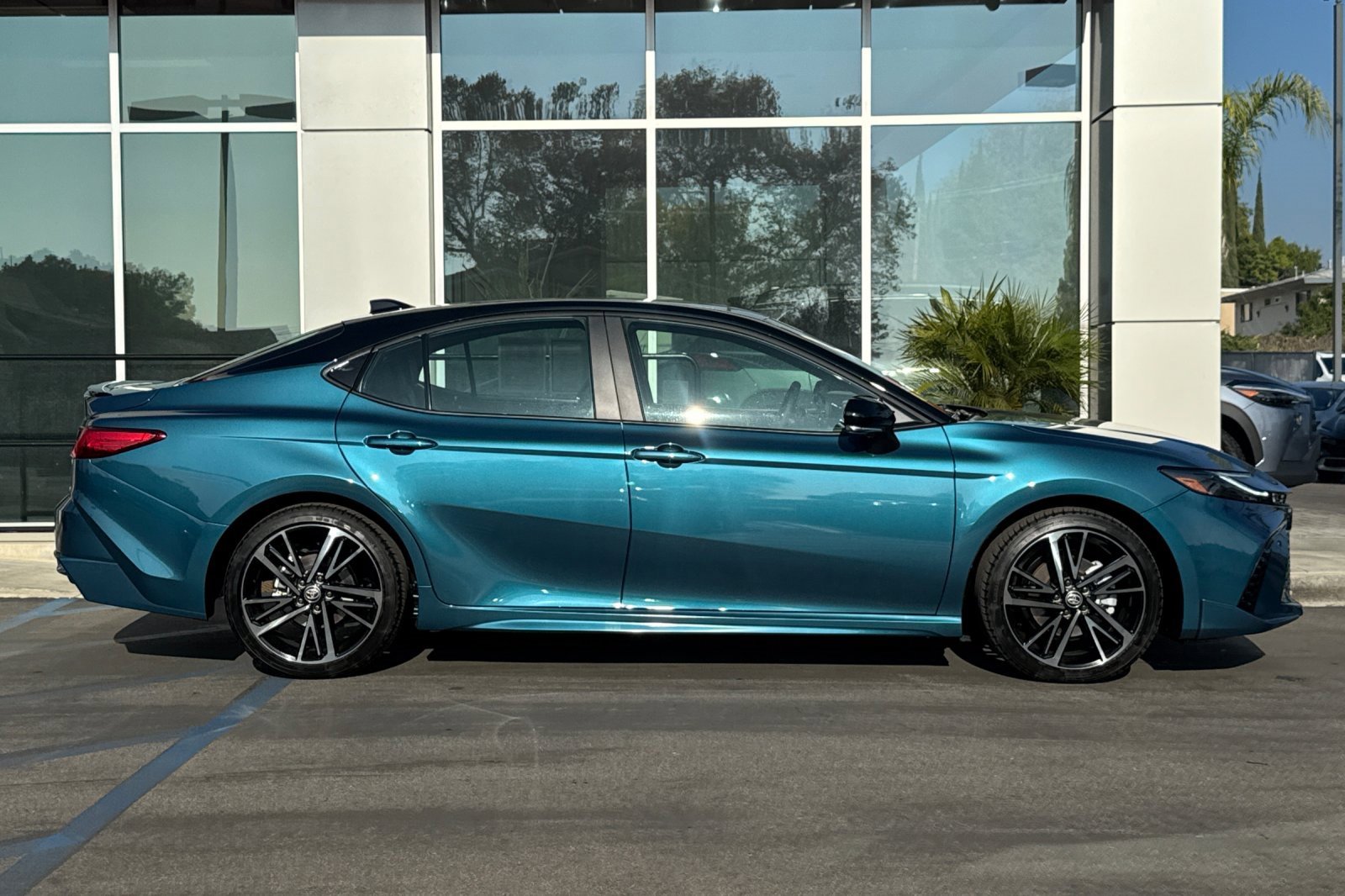 Certified 2025 Toyota Camry XSE image 4