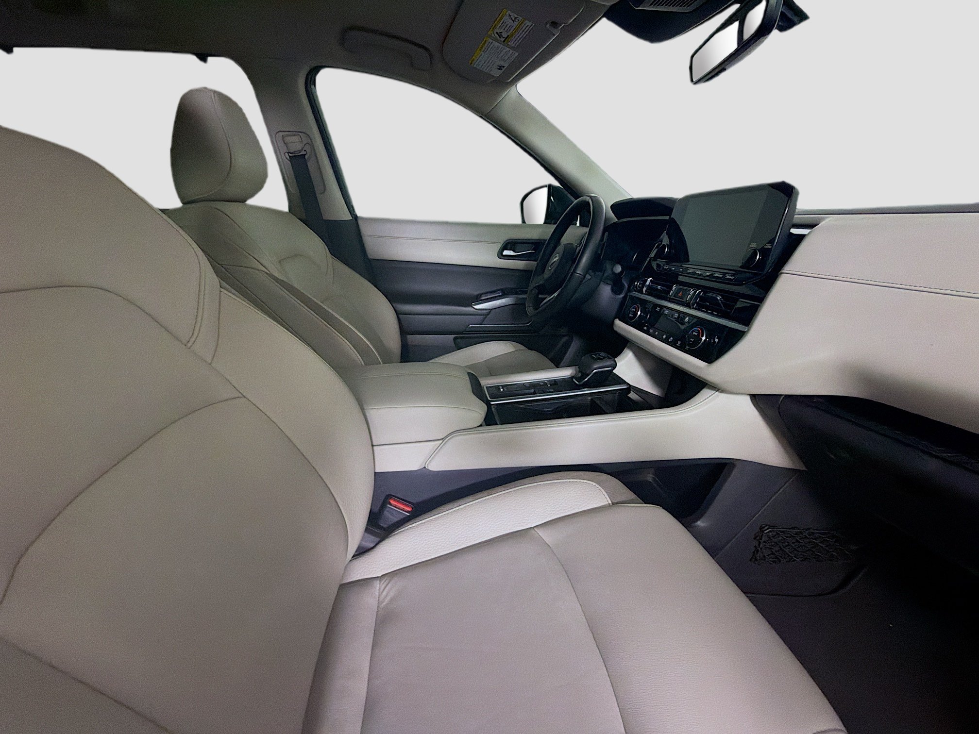 Used 2023 Nissan Pathfinder SL w/ Lighting Package (N92) FWD image 32