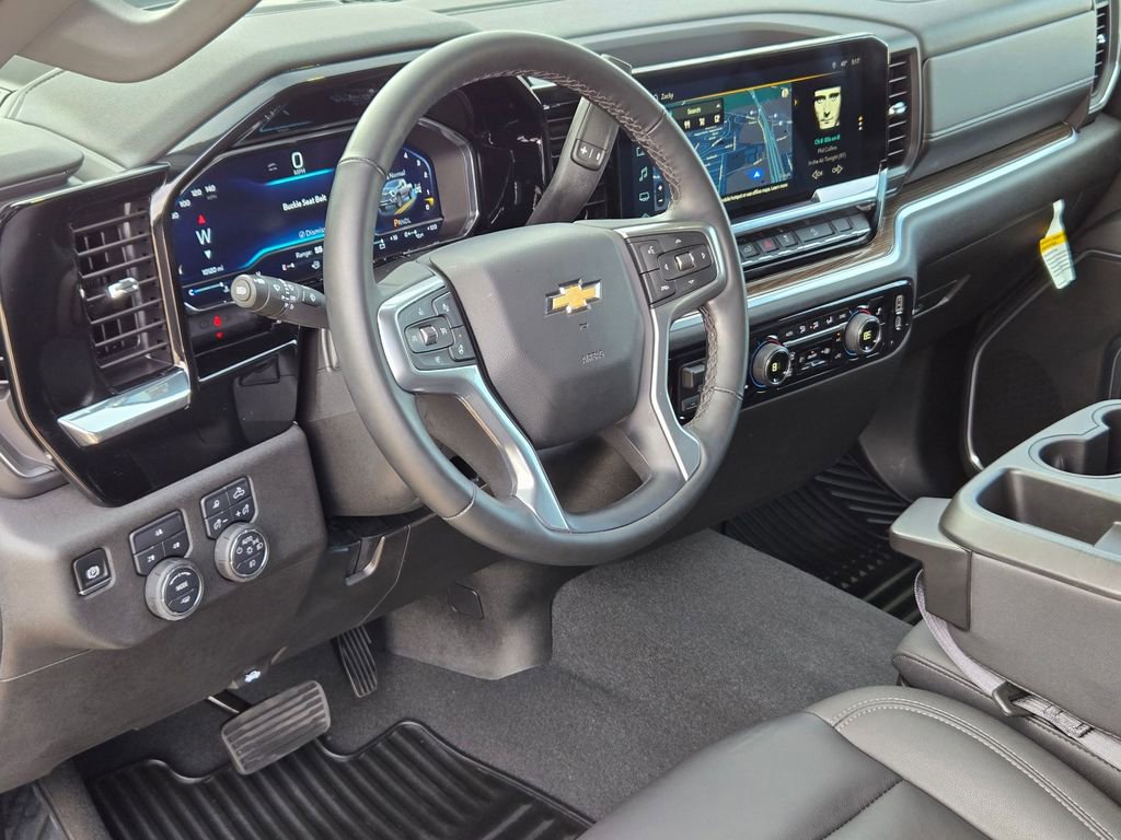 Used 2025 Chevrolet Silverado 2500 LT w/ Texas Edition image 10