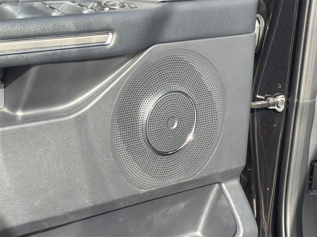 Used 2024 Ford Expedition XLT image 20