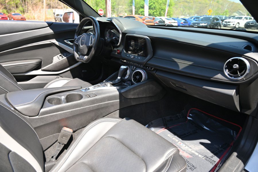 Used 2021 Chevrolet Camaro LT w/ RS Package RWD image 19
