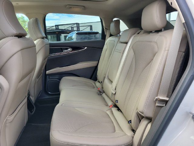 Certified 2023 Lincoln Nautilus Reserve AWD/4WD image 23