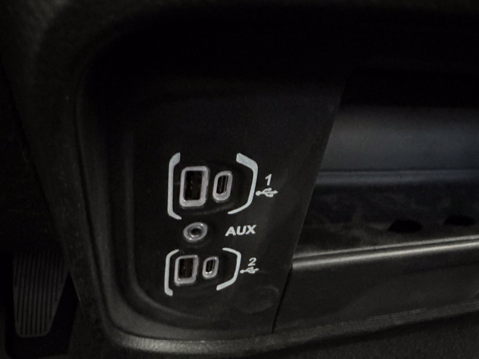 New 2026 RAM 3500 Tradesman AWD/4WD image 28
