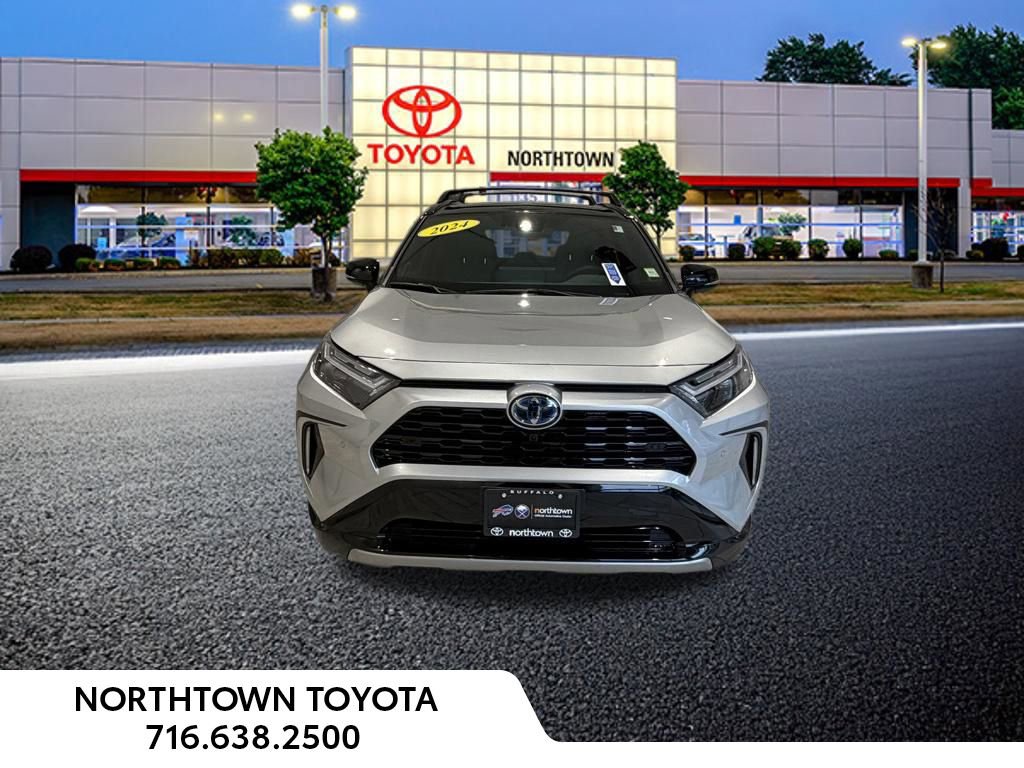 Used 2024 Toyota RAV4 XSE w/ Advanced Technology Package AWD/4WD image 5