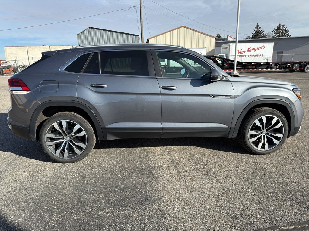 Used 2020 Volkswagen Atlas Cross Sport SEL image 6