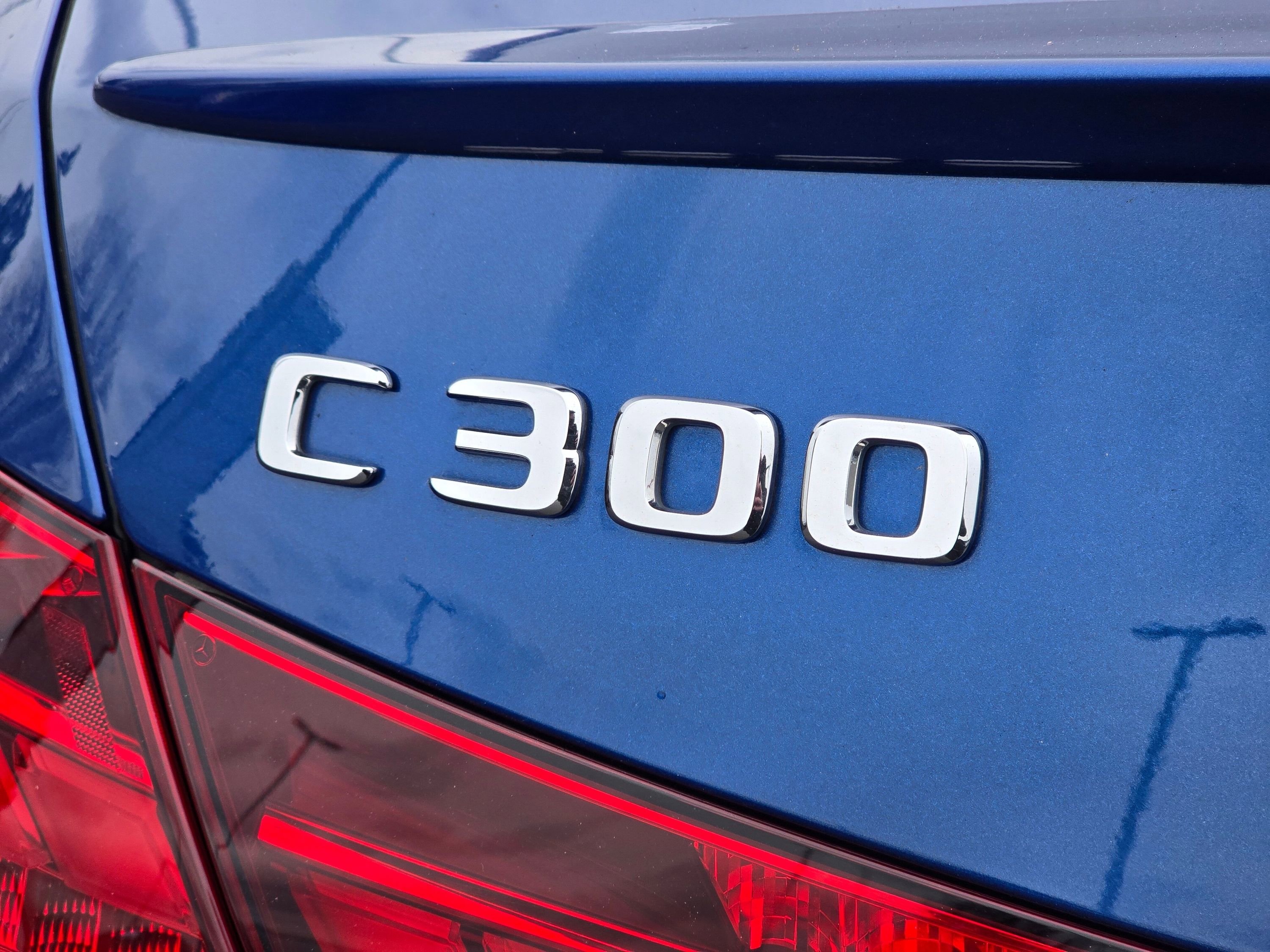 Used 2024 Mercedes-Benz C 300 4MATIC Sedan w/ AMG Line w/ Night Package image 33