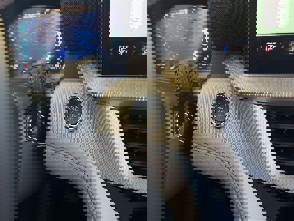 New 2026 Ford Explorer Active w/ Active Comfort Package image 57