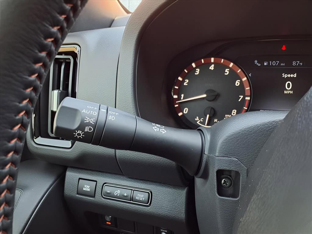 New 2026 Nissan Frontier PRO-4X w/ Pro-4x Convenience Package image 21