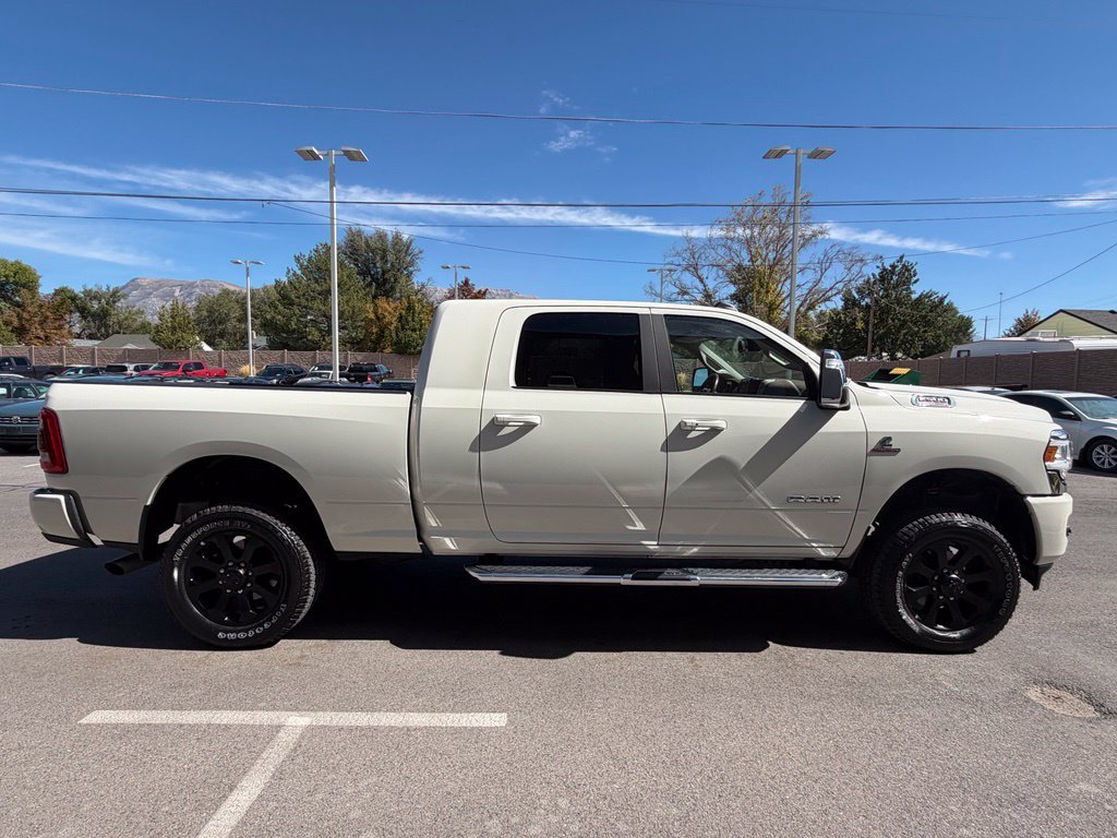 Certified 2023 RAM 2500 Laramie AWD/4WD image 6